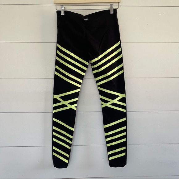 Alo Yoga Striped Black Glow in the Dark Leggings - Picture 2 of 6